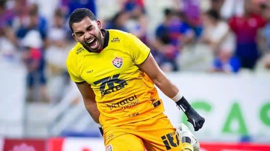 Reprodução/Instagram/@lucasarcanjo_22