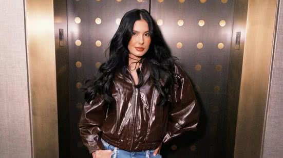 Instagram / anacastelacantora