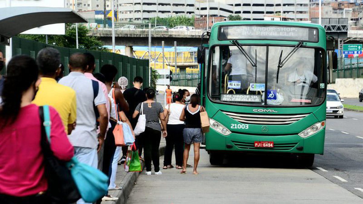 URGENTE: TRT-BA determina funcionamento de 60% da frota de ônibus durante greve dos rodoviários