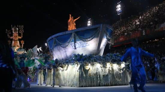 Allan Duffes/CARNAVALESCO