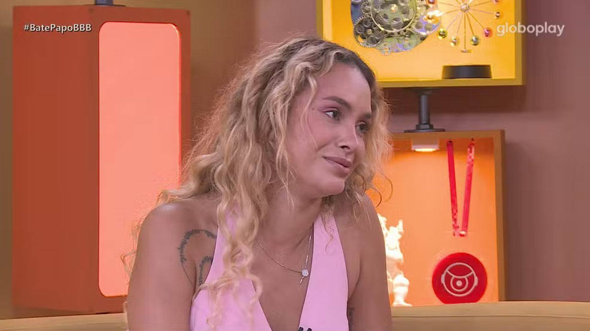 Sarah aceita que não sabe jogar BBB e chora ao falar de embate com Ana ...