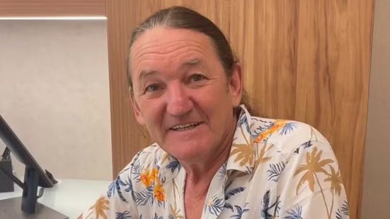 Humorista Marquito sofre acidente de moto em SP e é hospitalizado em coma induzido