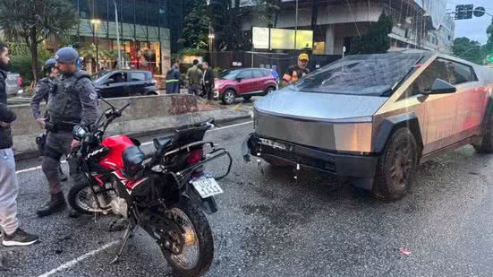 Imagem Homem morre após ser atingido por carro de luxo 'do futuro' avaliado em até R$ 2 milhões