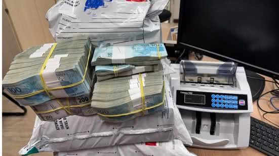 Imagem R$ 2,7 milhões em dinheiro vivo: PF prende assessor de deputado após saque milionário