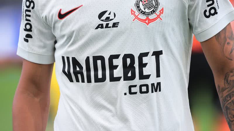 UOL NEWS ESPORTE / Divulgação/Corinthians