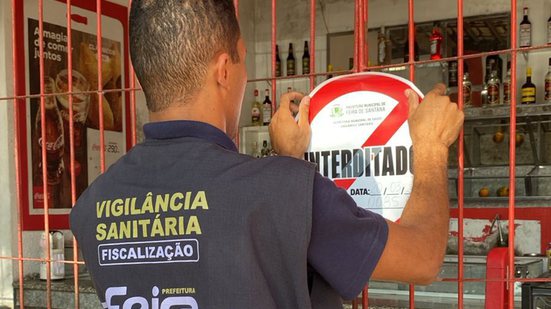 Vigilância Sanitária interdita lanchonete no Novo Horizonte - Renata Leite