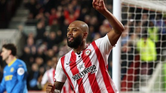 Reprodução / Instagram / @brentfordfc
