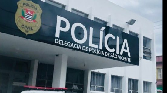 Mulher é presa depois de invadir a casa do ex e esfaquear a atual dele - Reprodução