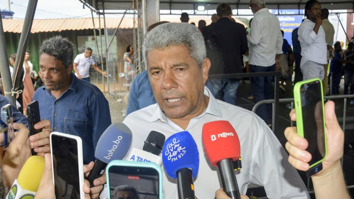Jerônimo Rodrigues repudia ataque a caixa de supermercado em Luis Eduardo Magalhães