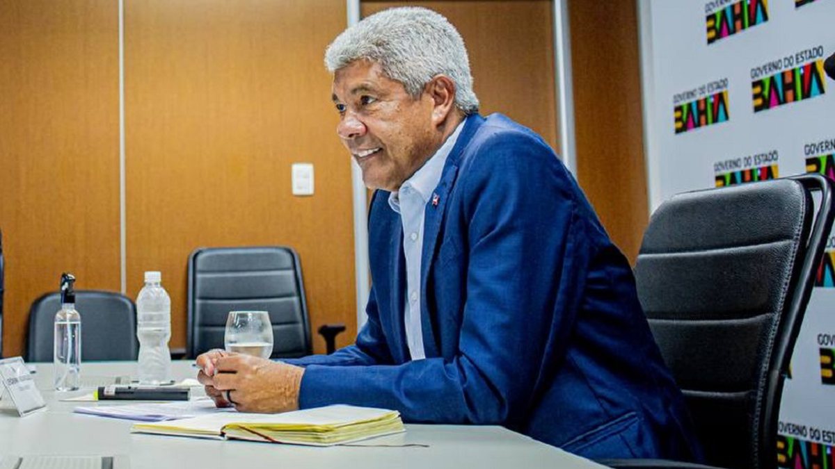 Jerônimo encaminha projeto à Alba para autorizar pecúnia aos servidores do estado