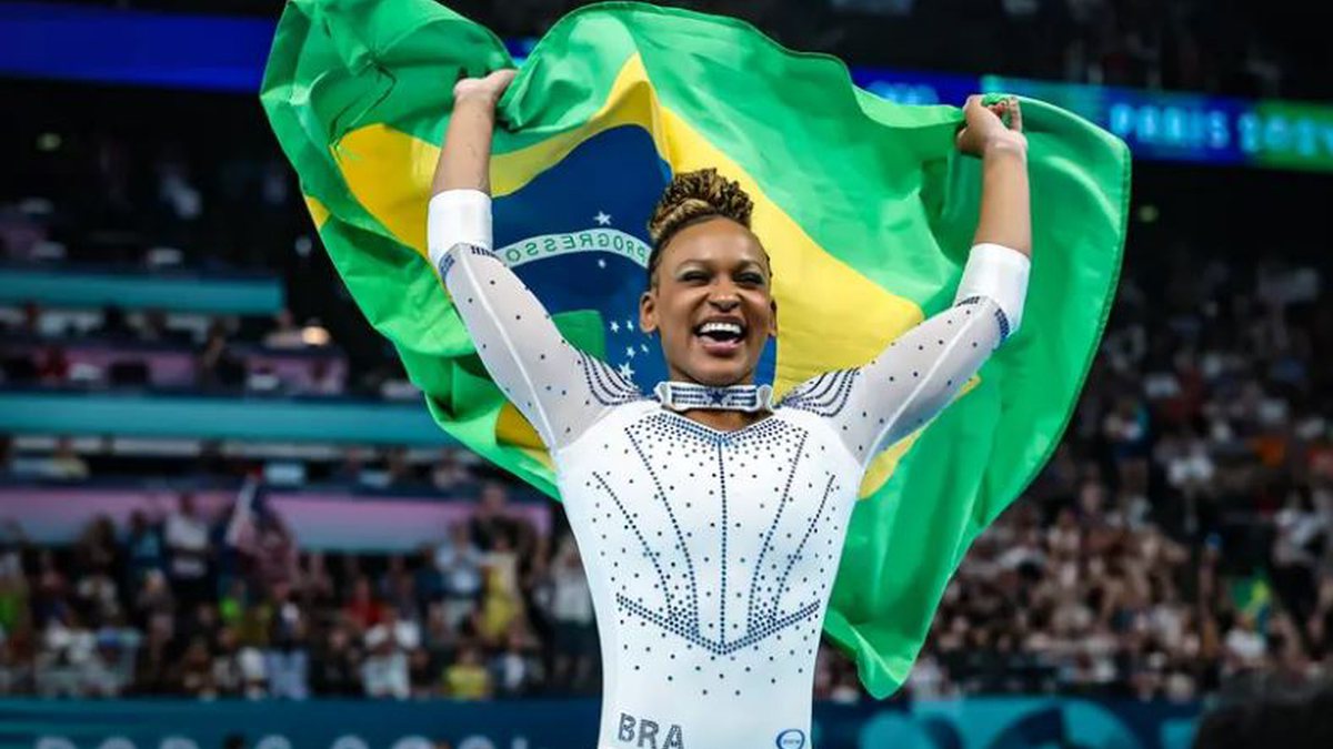 Após pausa na carreira, Rebeca Andrade retorna aos ginásios e mira competição no Brasil