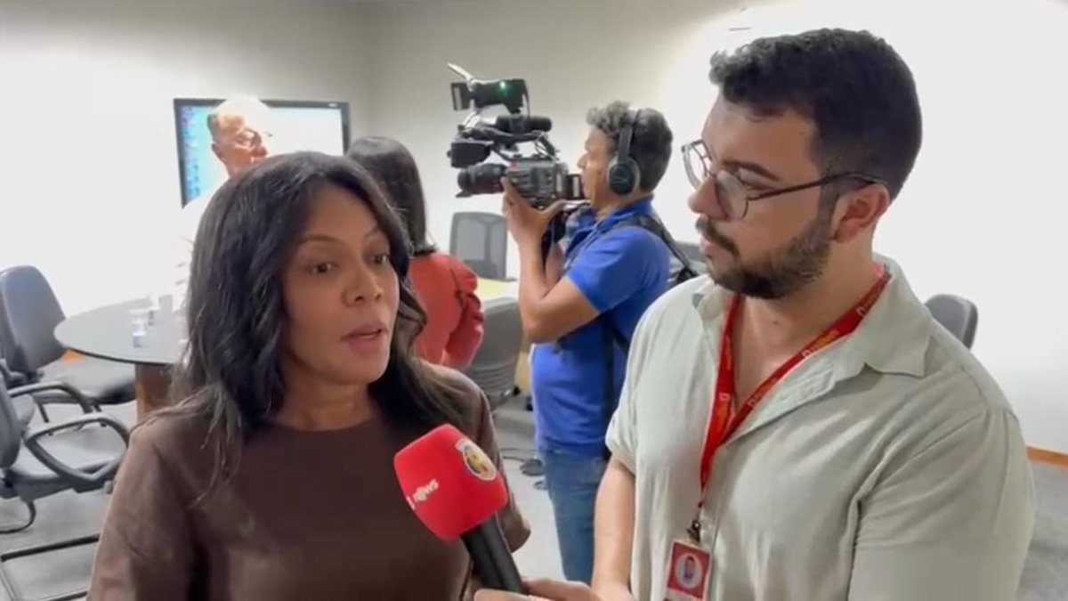 "Eu acredito que essa direção não quer que a cidade pare", pontua advogada dos rodoviários