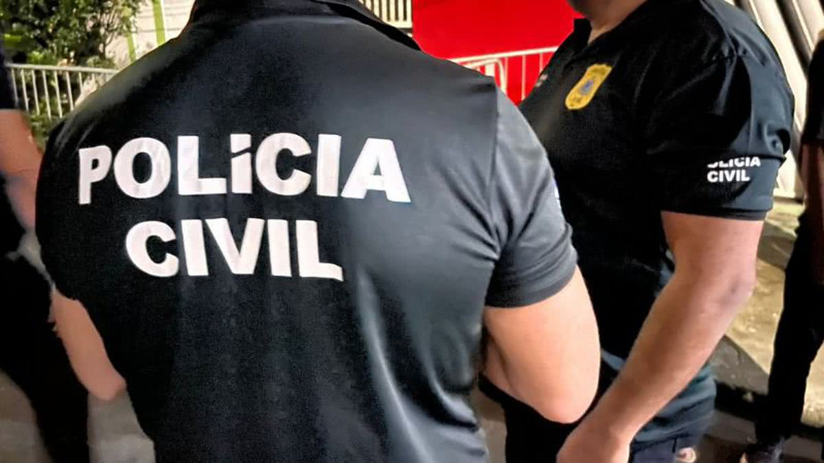 Policial finge vender semijoias para resgatar mulher mantida em cárcere pelo companheiro