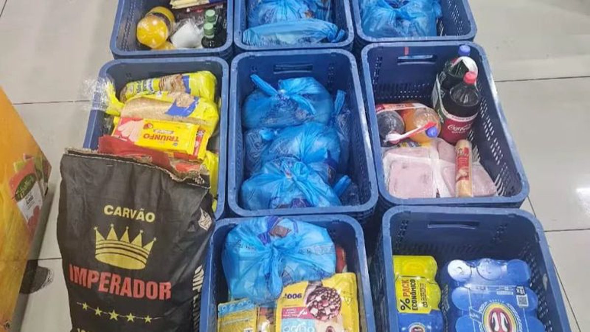 CARNES, CERVEJAS E ATÉ RAÇÃO: Mulher é presa ao tentar levar R$ 5 mil em compras sem pagar