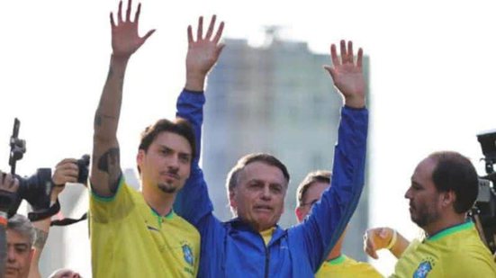 Reprodução / Redes Sociais @bolsonaro_jr