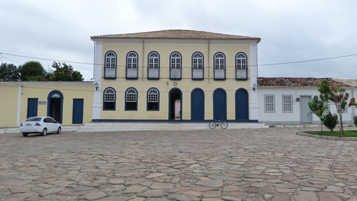 TRE manda PF investigar prefeito baiano que declarou R$ 11 mil em estrutura de campanha avaliada em R$ 147 mil