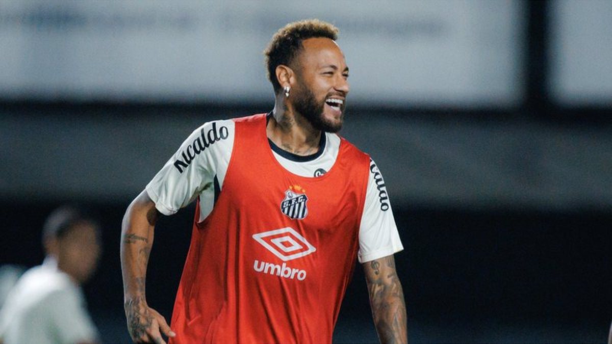 Fã de Neymar chama atenção do jogador após irmã revelar motivo inusitado