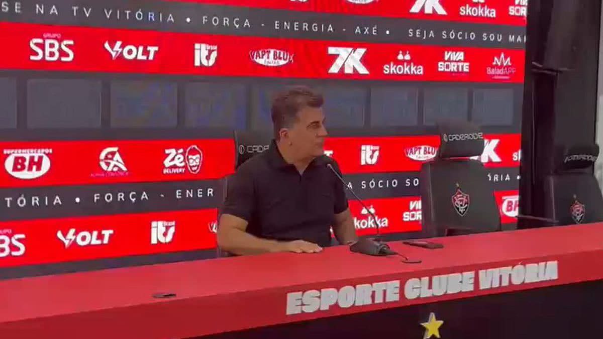 Fábio Mota afirma que Vitória foi prejudicado e dispara contra arbitragem: “Desequilibrou a partida completamente"