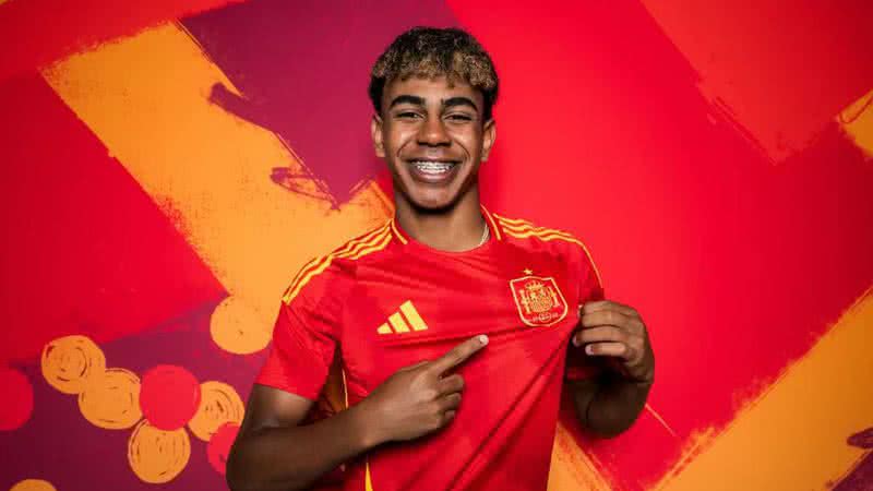 O espanhol afirmou que os títulos conquistados na temporada e seu desempenho o qualifica para o prêmio - Reprodução/ Espanha