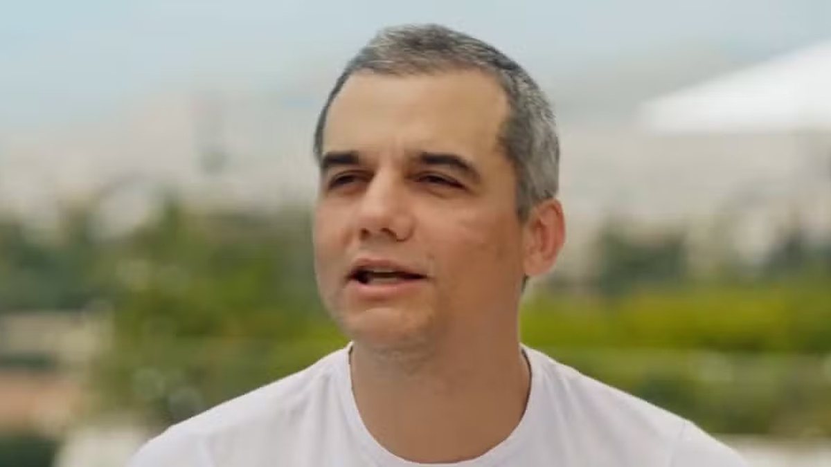 NINGUÉM ESPERAVA! Wagner Moura faz desabafo forte e muda o tom ao falar da direita: "estou cansado" - QTU Questões do Universo