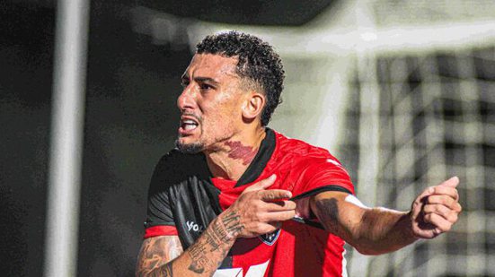 Baralhas não é relacionado desde 6 de agosto - Reprodução/ VITÓRIA