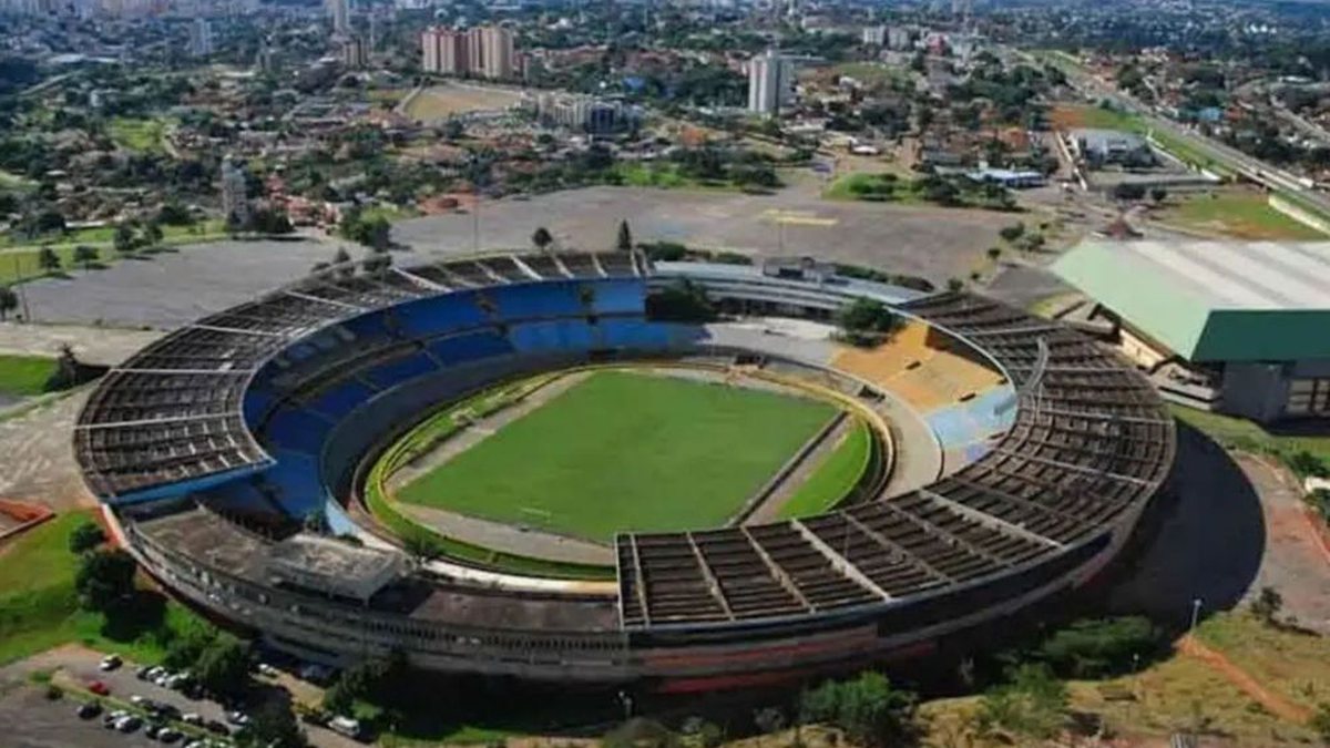 Estádio histórico do Brasil começa a ser demolido para dar lugar a novo equipamento de R$ 1,5 bilhão