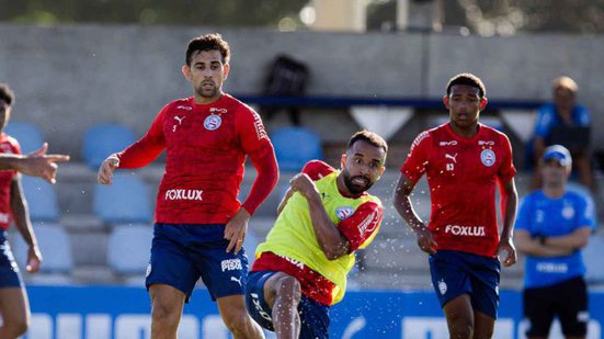 Treinamento ct Evaristo - Divulgação