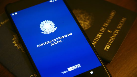 Interessados devem acessar o site do SIMM e agendar horário de atendimento - Agência Brasil