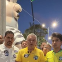 Protesto bolsonarista com boneco de Lula - Reprodução/Instagram/@capitaogirao