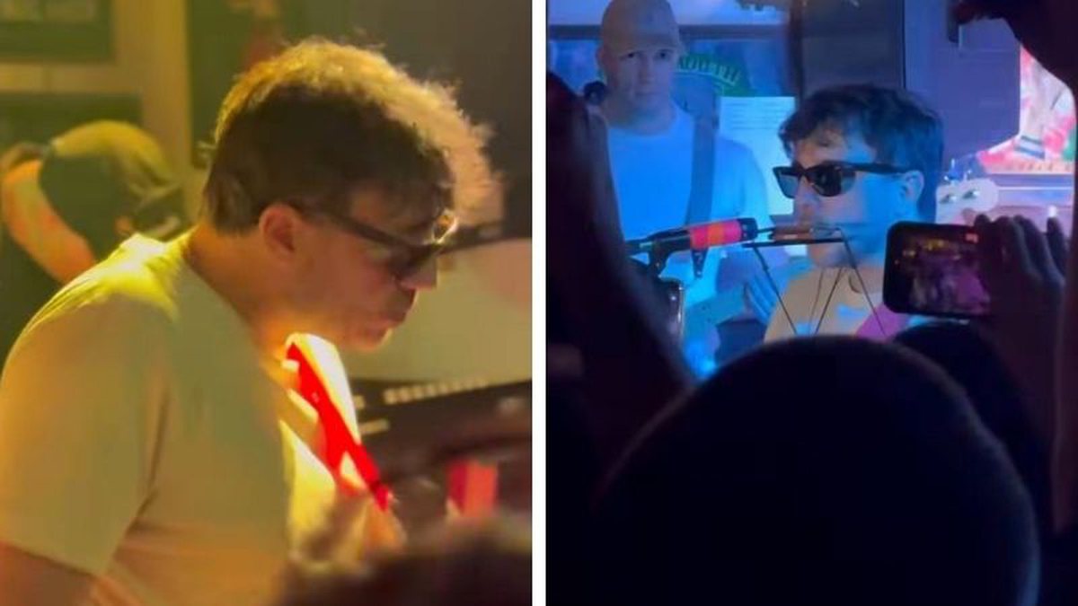 Após campanha em SP, Renan Santos sobe ao palco e faz show em pub - QTU Questões do Universo