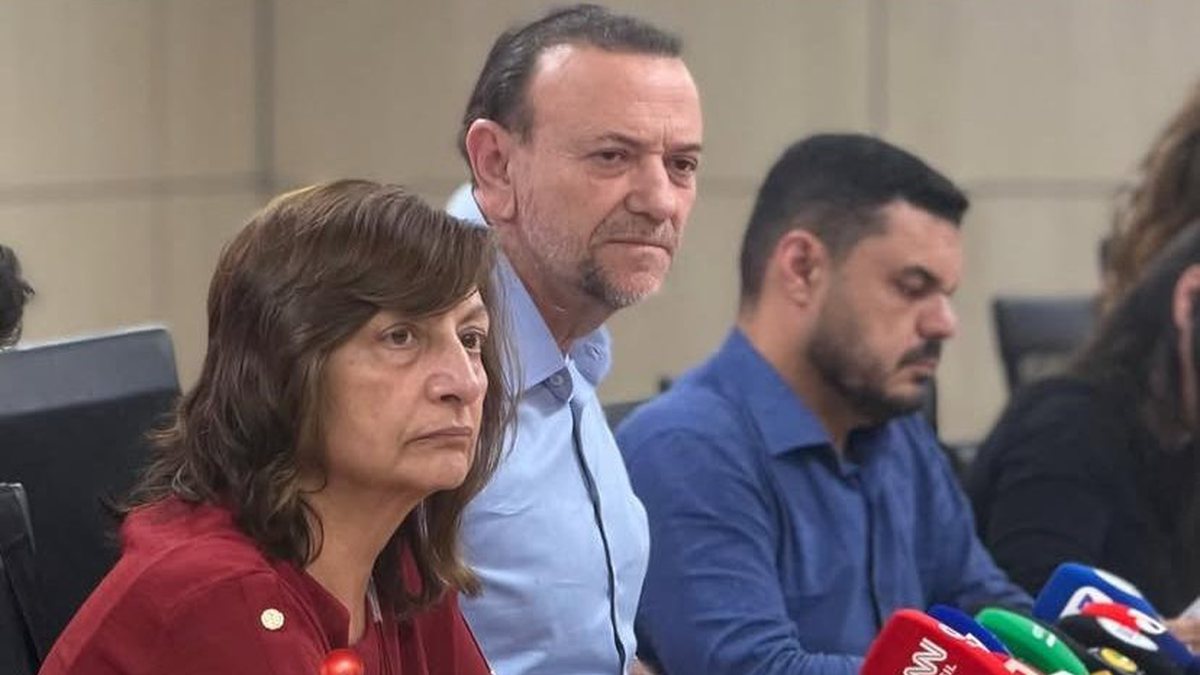 Ao defender reeleição de Lula, presidente do PT diz que Brasil não precisa de "marionete de Trump"