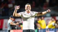 “Parece coisa mental”, afirmou Jair Ventura ao comentar a queda de rendimento na segunda etapa - Reprodução/ VITÓRIA
