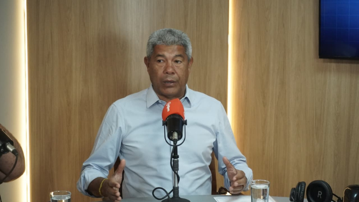 Sabatina BNews: Jerônimo afirma que aprovação automática ‘não existe’ e condiciona responsabilidade pela baixa nota no Ideb aos municípios - QTU Questões do Universo