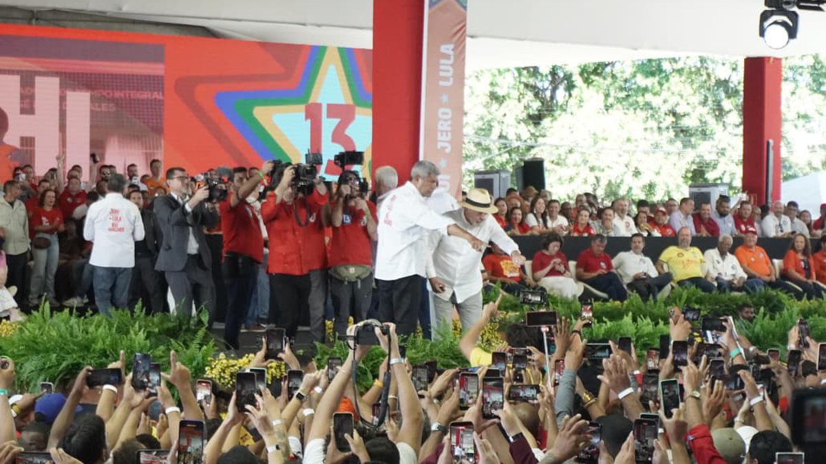 Lula refora apoio a Jernimo em conveno do PT Trans | Brasil | QTU - Notícias