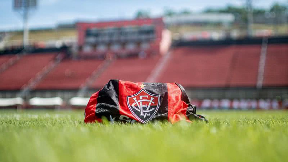 AGORA VAI? Vitória surpreende e antecipa salários antes de decisão na Copa do Brasil