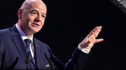 Um grupo de ex-jogadores publicou um manifesto na segunda-feira (24) cobrando mudanças na estrutura de comando da FIFA e defendendo uma reformulação na forma como o futebol mundial é administrado - Divulgação/ FIFA