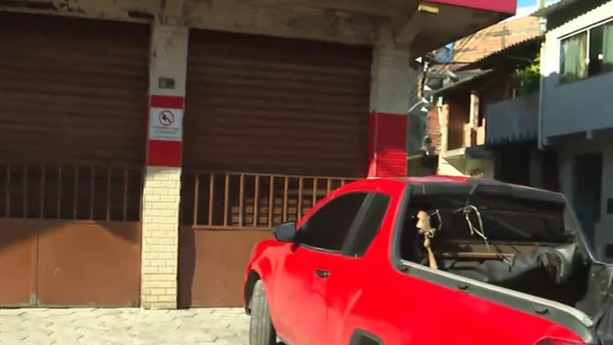 Padaria no bairro da Liberdade, em Salvador, pega fogo e sofre prejuízo de R$ 30 mil - Foto