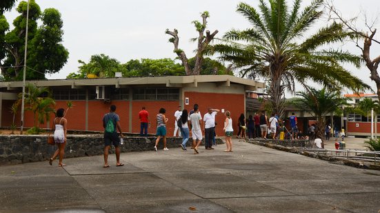 Cindi Rios/Uneb (Tirada em 2019, Vestibular da Uneb)