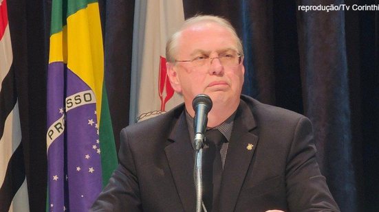 O presidente do Corinthians, Osmar Stábile, foi alvo de críticas após participar de um debate envolvendo a situação atual do clube - Reprodução/ TV CORINTHIANS