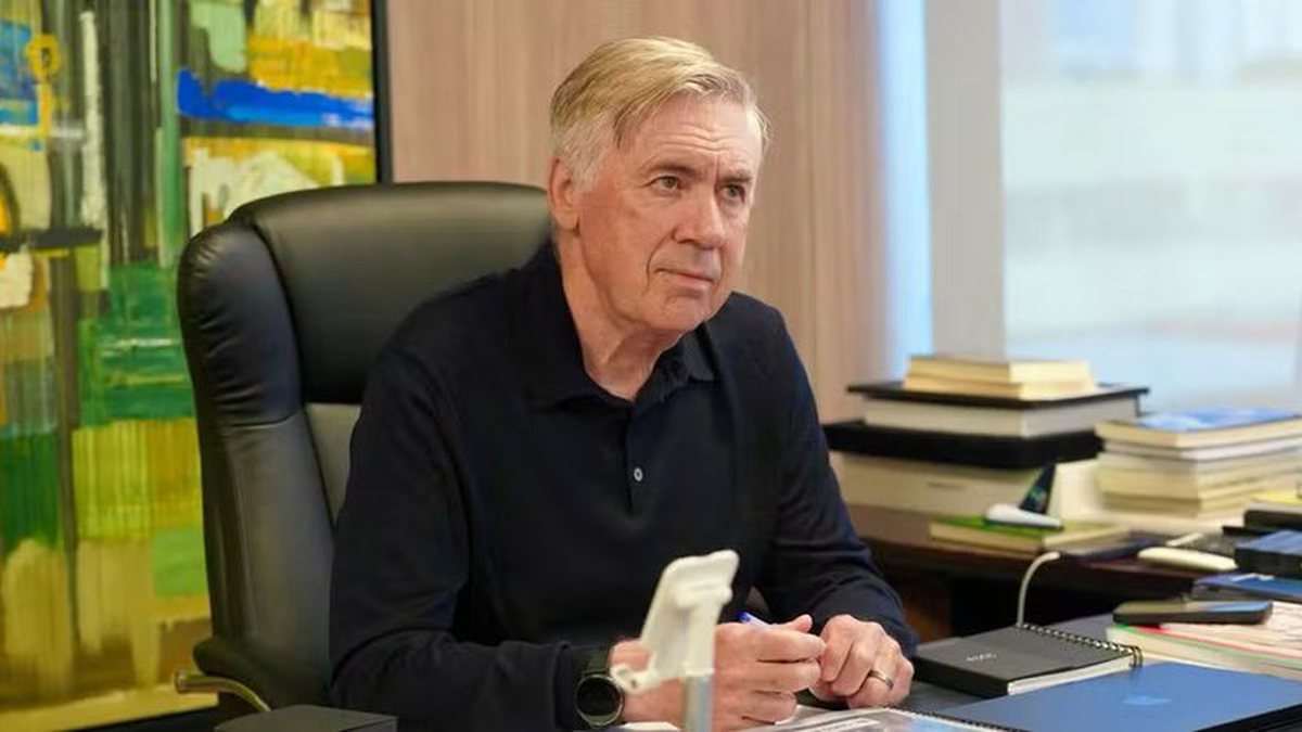 Ancelotti participa de debate sobre mudança no limite de estrangeiros do futebol brasileiro