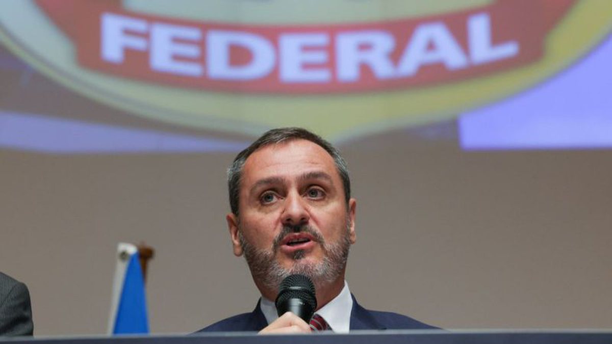 STF tem maioria para manter afastamento do diretor-geral da PF Andrei Rodrigues