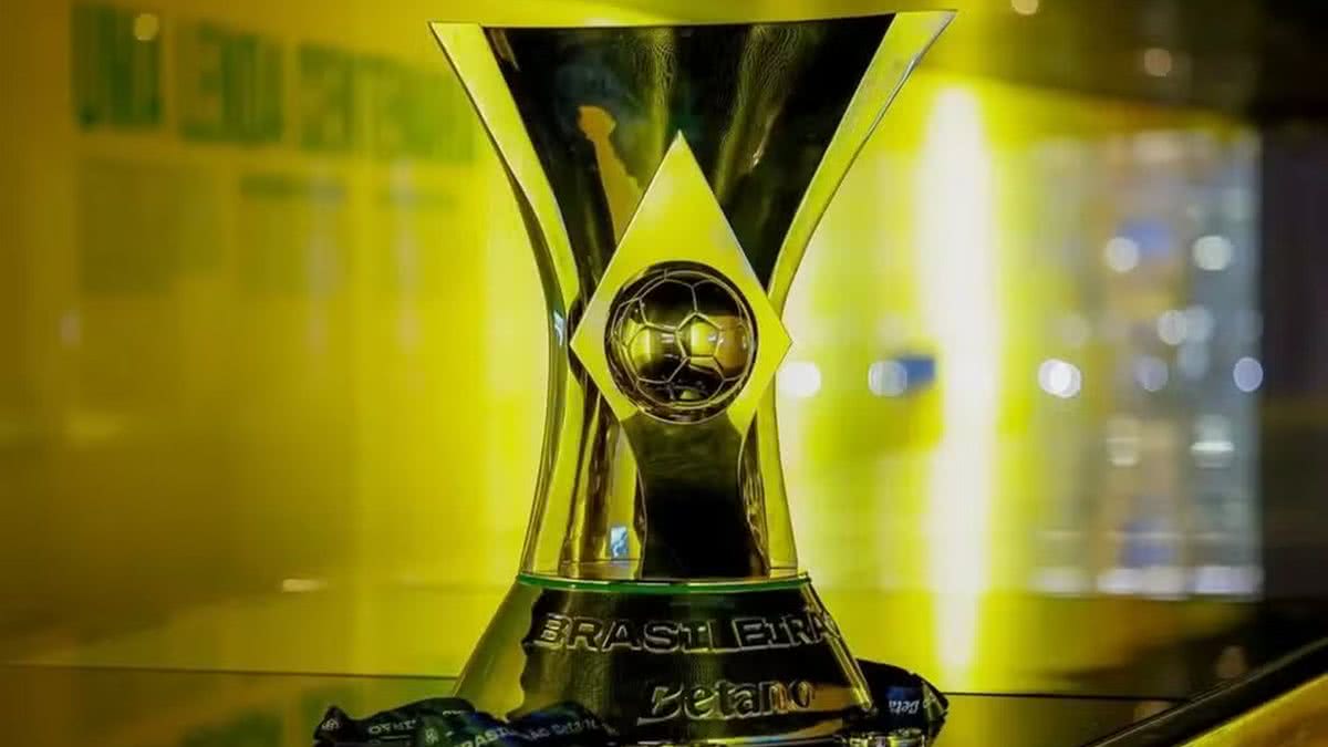 Entenda por que os clubes ainda mantêm os patrocinadores de apostas nas camisas no retorno do Brasileirão