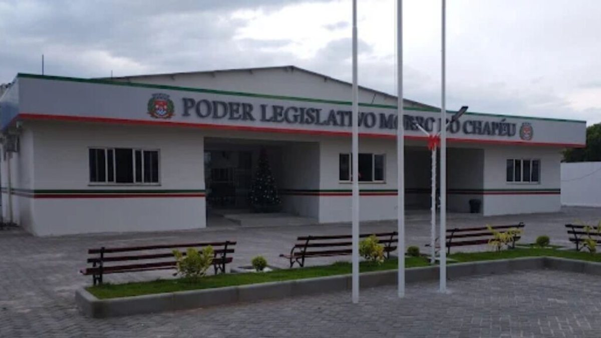 Câmara de Morro do Chapéu firma contratos de R$ 160 mil com rádio ligada à família da prefeita - Foto