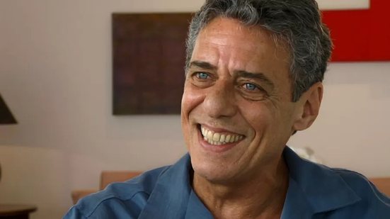 Os advogados do cantor pediram a abertura de um inquérito para identificar e responsabilizar o autor do comentário - Reprodução/Redes Sociais