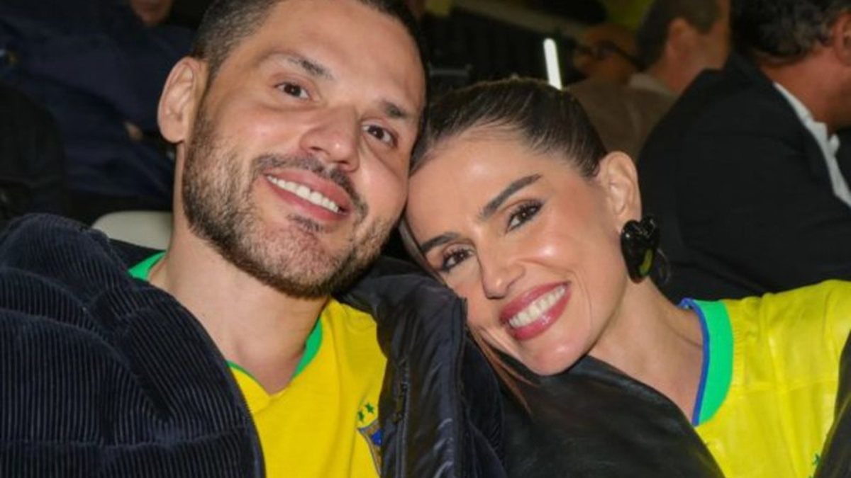 Deborah Secco marca data do casamento com Dudu Borges após conselho espiritual - Foto