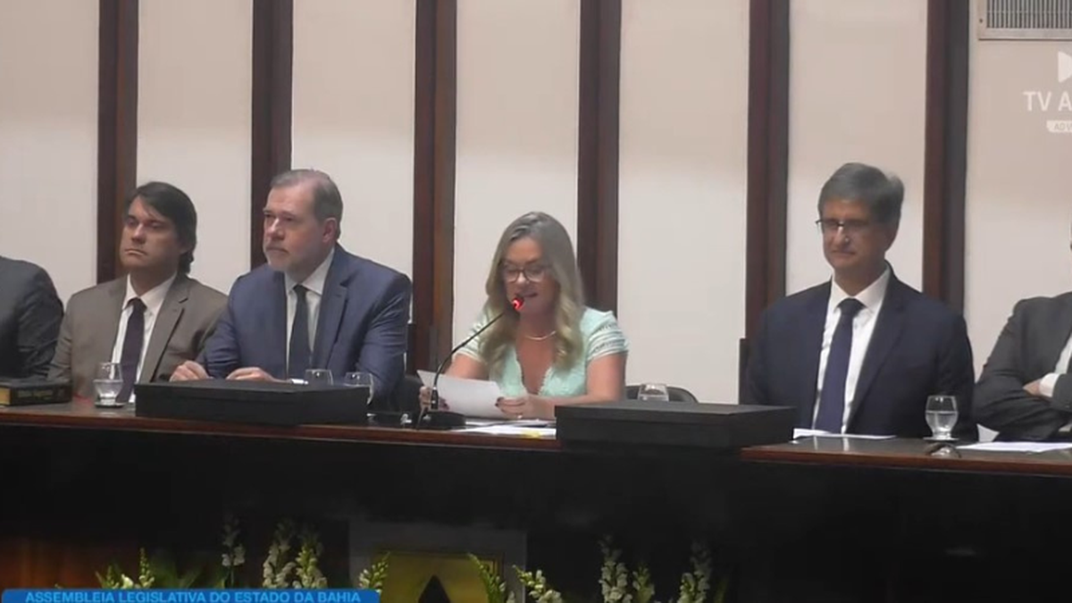 Advogado ligado a Vorcaro articulou homenagem para Toffoli na Alba e foi saudado por deputado baiano: ‘Meu amigo’ - QTU Questões do Universo