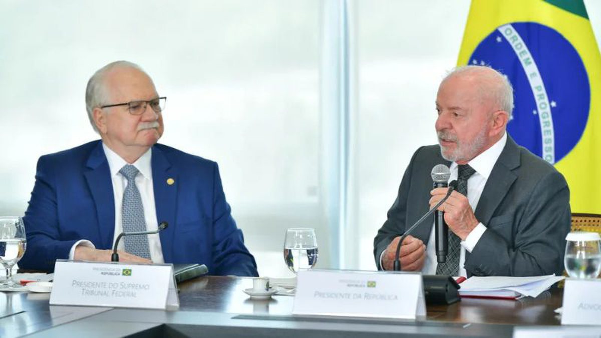 Fachin diz a Lula que pretende levar ao plenário do STF acusações contra Moraes e Mendonça - Foto