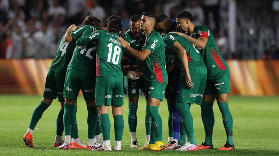 O Palmeiras garantiu vaga na semifinal da Copa do Brasil nesta quarta-feira (2 de setembro de 2026)ao empatar em 0 a 0 com o Santos - Redes sociais/ @palmeiras