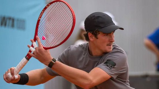 Reprodução / Redes Sociais / Instagram / @joaoffonseca / @atptour