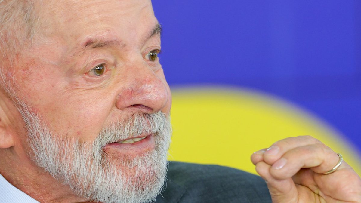 Lula rompe silêncio sobre Caso Master: 'Foi no meu governo que ele foi preso e seu banco fechado' - QTU Questões do Universo